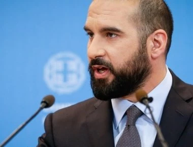 Δεν είναι αναγκαία η περικοπή των συντάξεων για το 3,5% του πλεονάσματος δηλώνει ο Τζανακόπουλος (βίντεο)